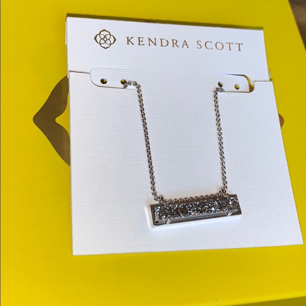 KENDRA SCOTT EARRINGS